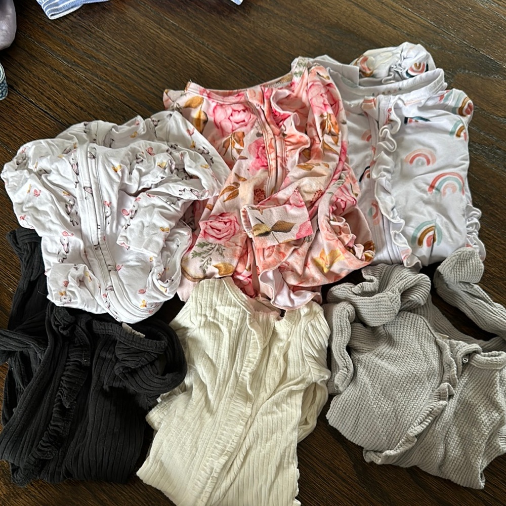 Posh peanut/caden lane/spearmint love lot
